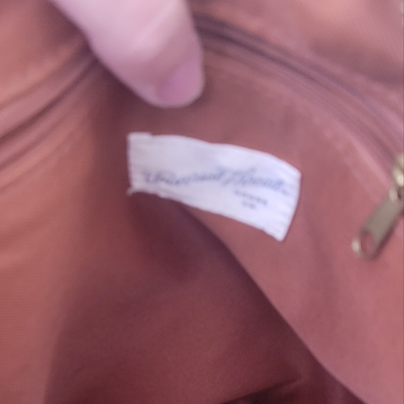 Elegant Brown Leather Shoulder Bag - Picture 3 of 3